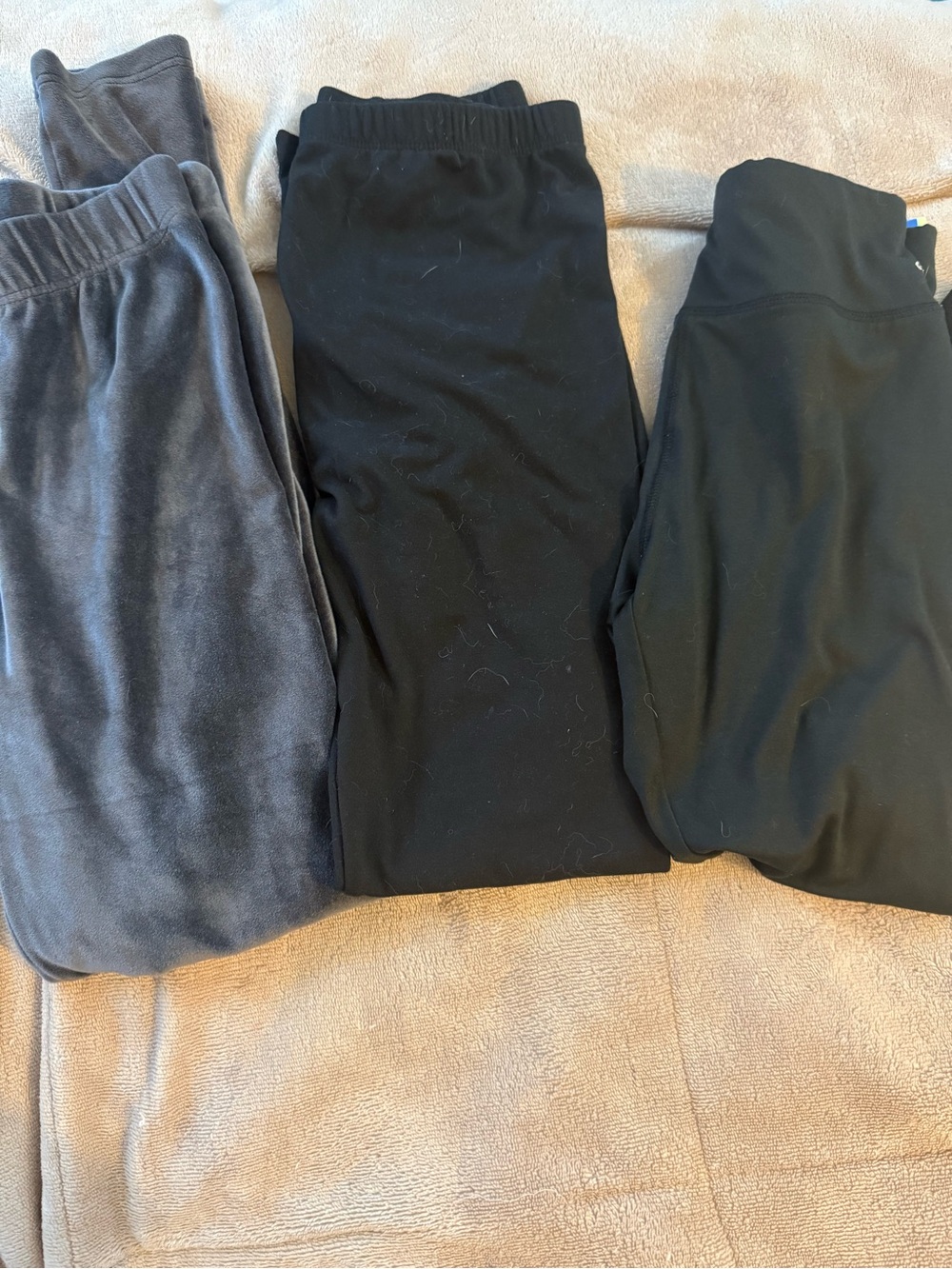 Bundle Of Three Leggings Size Small